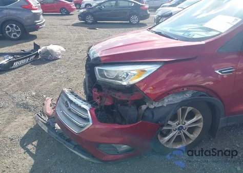 2017 Ford Escape Se z USA, uszkodzony, nr VIN 1FMCU0GD1HUA85361